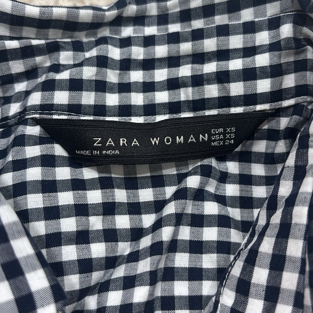 Zara Embroidered Button Down - image 2
